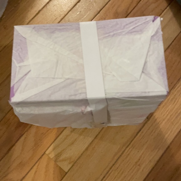 NIB Adorable 4drawer contemporary jewelry chest. - Picture 6 of 15